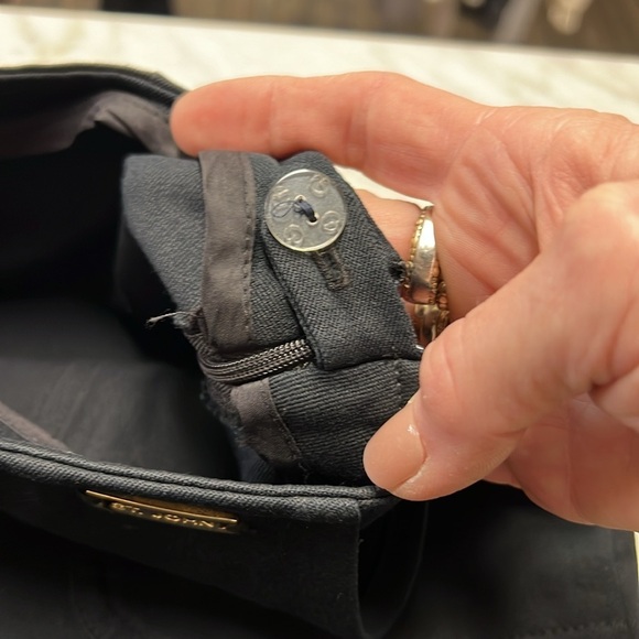 St. John Sport Navy Side Zip Trouser Pant Size 8 - Picture 2 of 9